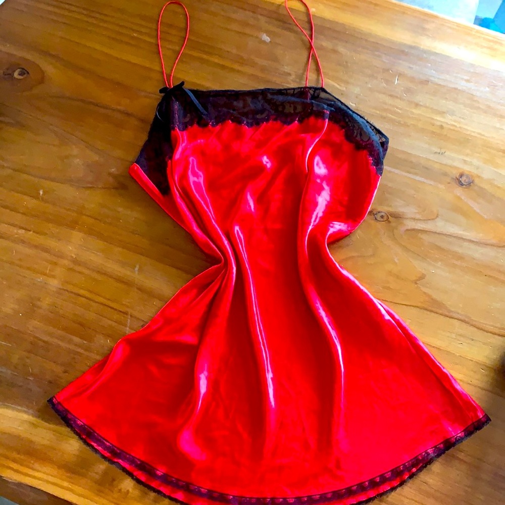 Sexy Victoria Secret VTG nightgown